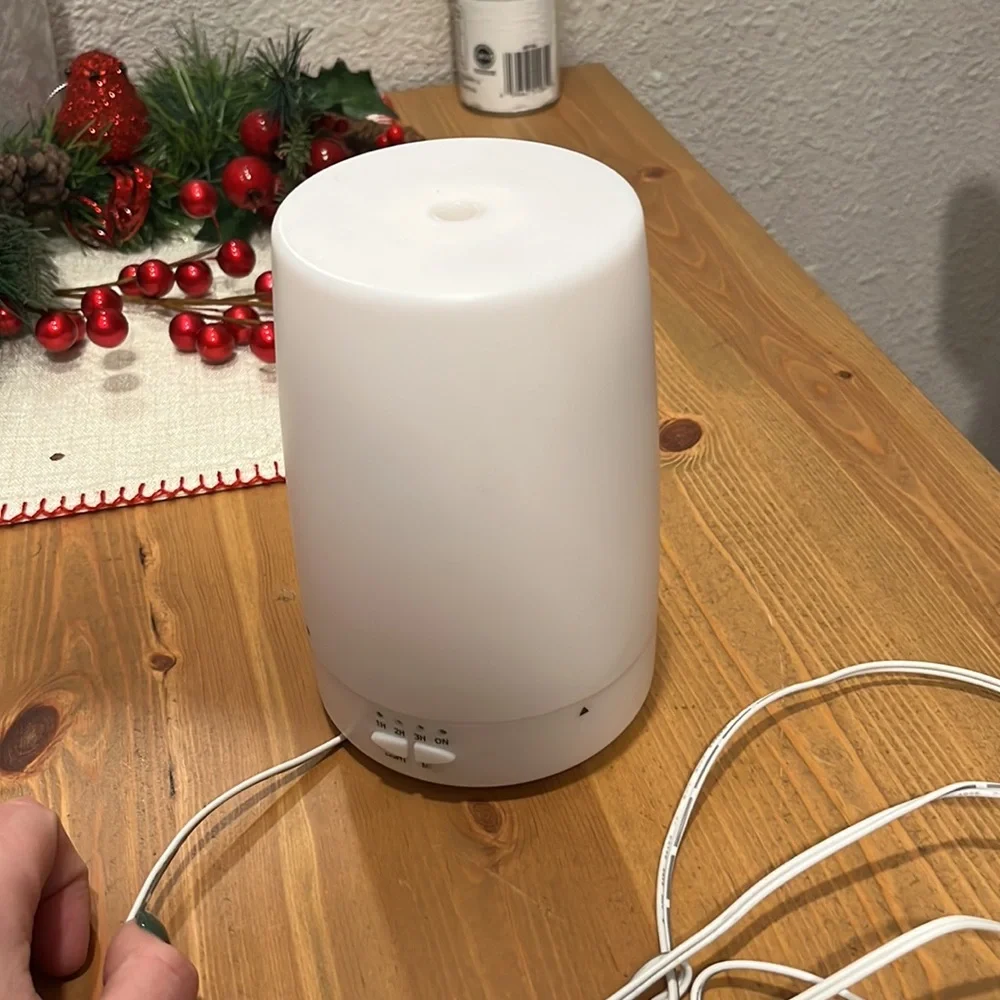Essential oil diffuser